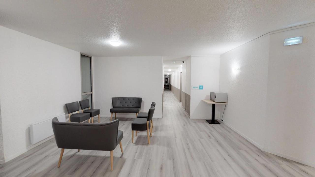 Hotel Du Stade Ex Kyriad Direct Lille Est Stade Pierre Mauroy Villeneuve-d'Ascq Ngoại thất bức ảnh