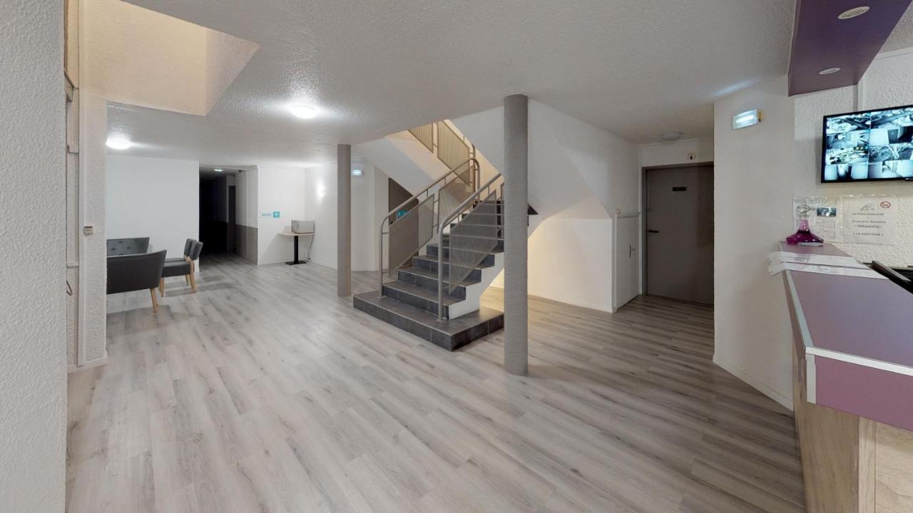 Hotel Du Stade Ex Kyriad Direct Lille Est Stade Pierre Mauroy Villeneuve-d'Ascq Ngoại thất bức ảnh