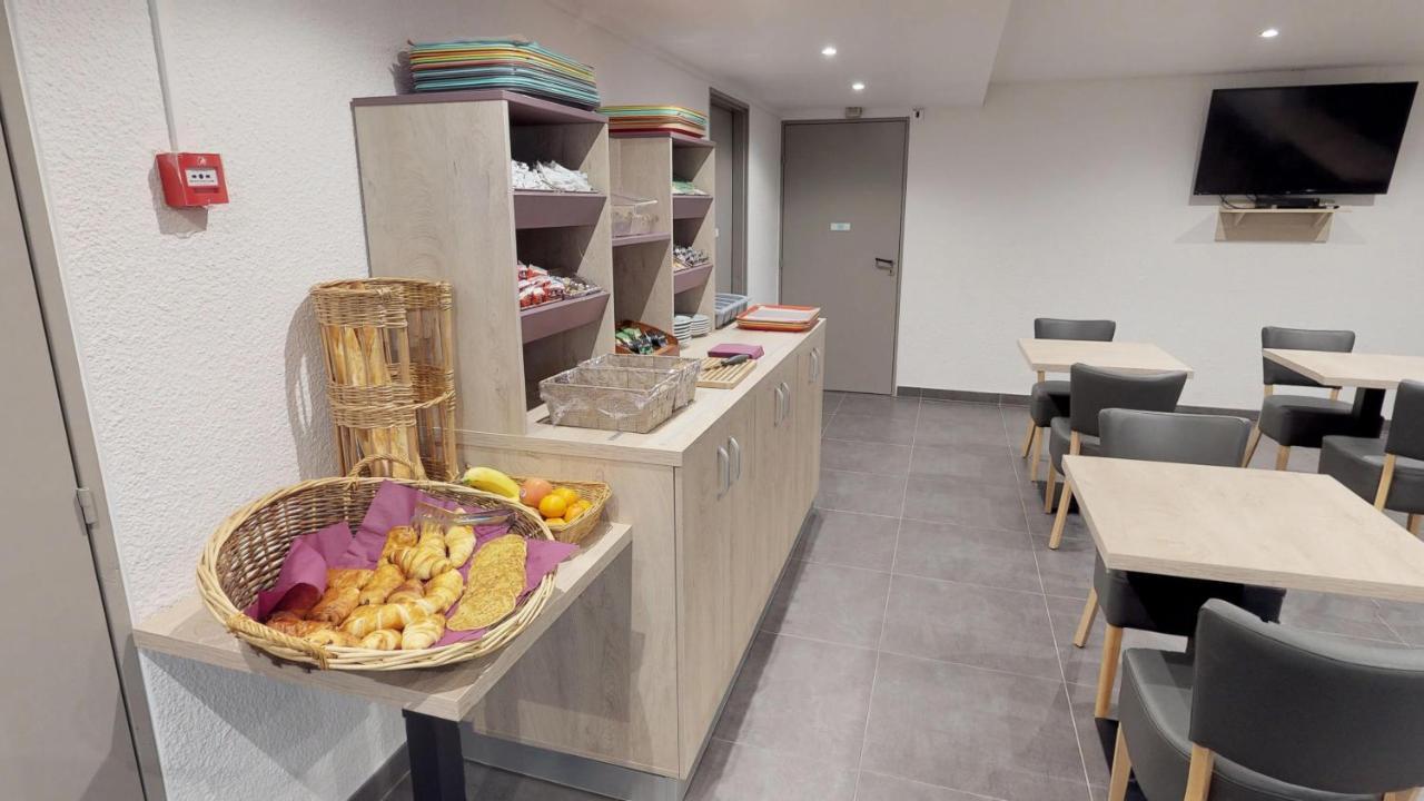 Hotel Du Stade Ex Kyriad Direct Lille Est Stade Pierre Mauroy Villeneuve-d'Ascq Ngoại thất bức ảnh
