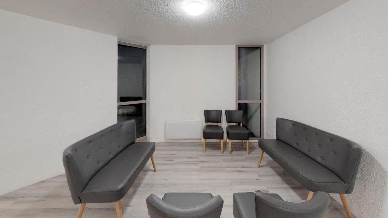 Hotel Du Stade Ex Kyriad Direct Lille Est Stade Pierre Mauroy Villeneuve-d'Ascq Ngoại thất bức ảnh